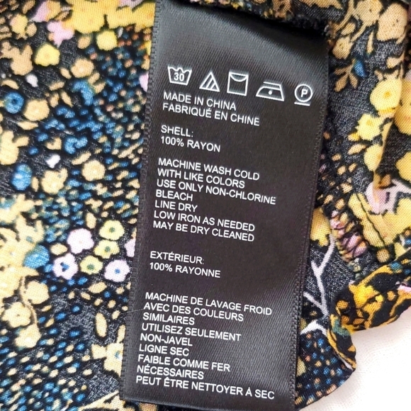 Urban Outfitters Patchwork Wrap Blouse Size:S EUC - Picture 5 of 6